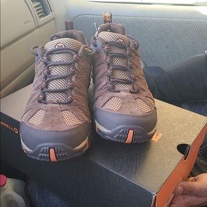 Merrell size 10.5